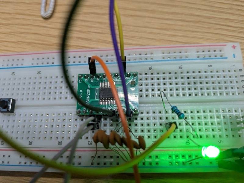 Simple blink program running on the STM8 chip